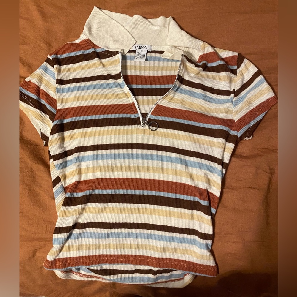 Rue 21, half zip up collared shirt, size medium